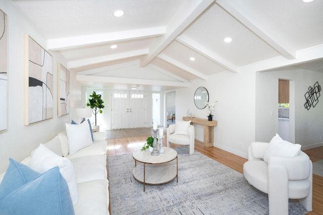 2671 Comstock Circle, Belmont, CA 94002