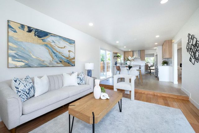 2671 Comstock Circle, Belmont, CA 94002