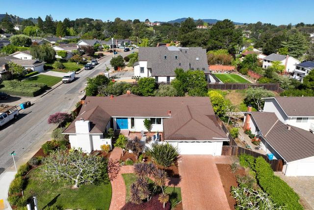 2671 Comstock Circle, Belmont, CA 94002