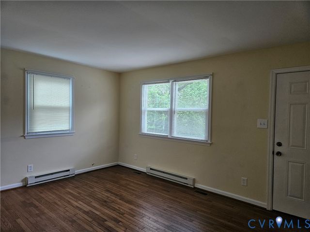 15726 Allen Dr, Dinwiddie, VA 23841