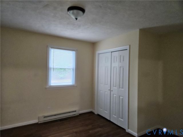 15726 Allen Dr, Dinwiddie, VA 23841