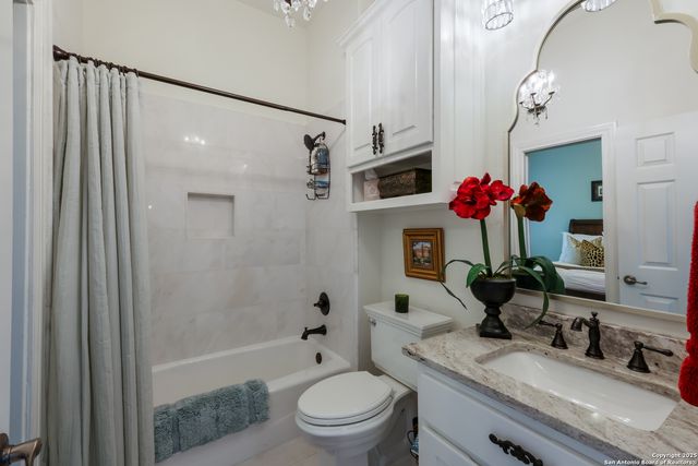 45 Champion Trail, San Antonio, TX 78258