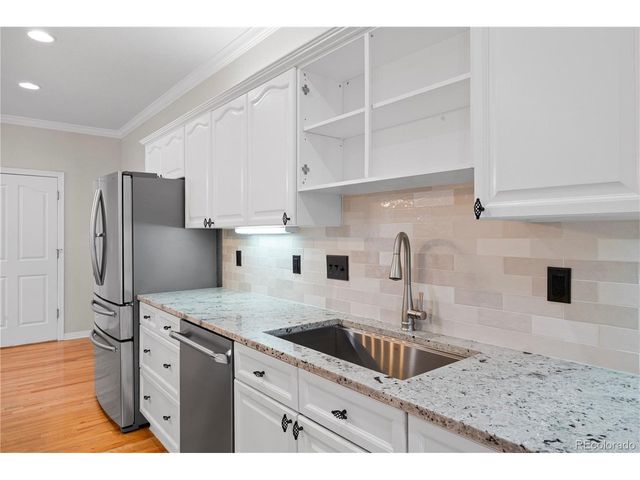 9843 Firestone Cir, Lone Tree, CO 80124