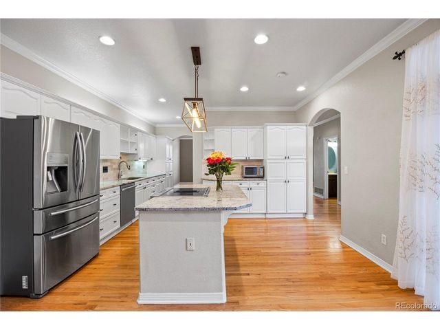 9843 Firestone Cir, Lone Tree, CO 80124