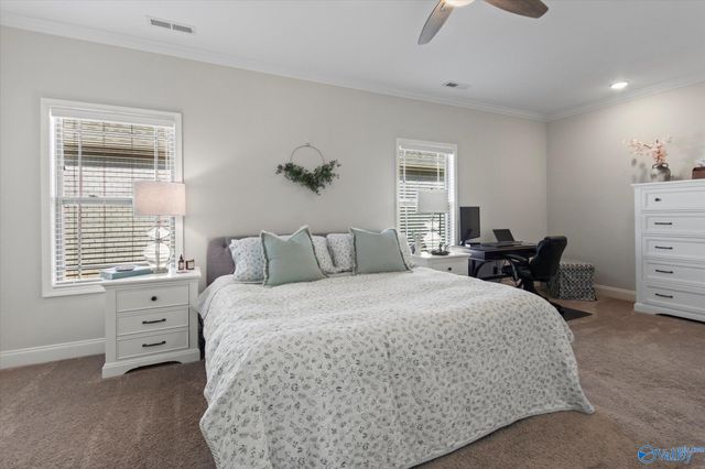 7440 Flint Crossing Circle, Owens Cross Roads, AL 35763
