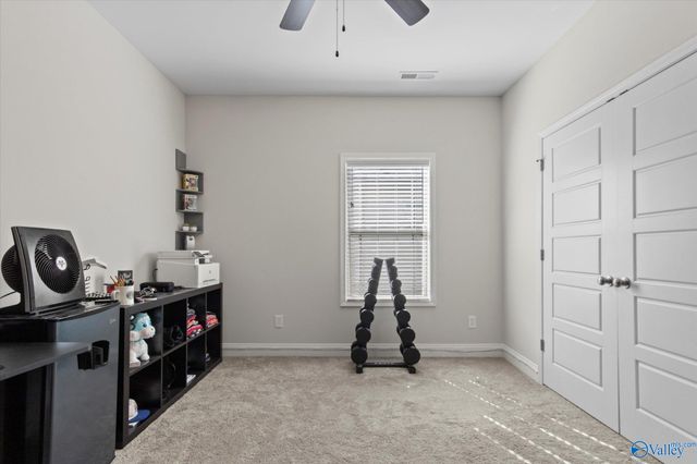 7440 Flint Crossing Circle, Owens Cross Roads, AL 35763
