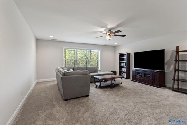 7440 Flint Crossing Circle, Owens Cross Roads, AL 35763