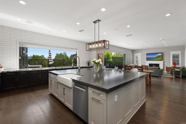 4725 Kentner Court, Carlsbad, CA 92010