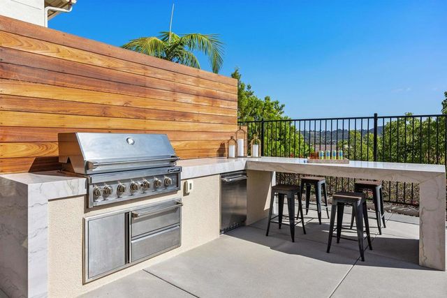 4725 Kentner Court, Carlsbad, CA 92010