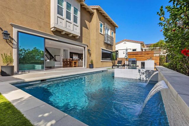 4725 Kentner Court, Carlsbad, CA 92010