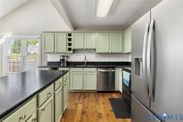 6193 Dijon Dr, Mechanicsville, VA 23111
