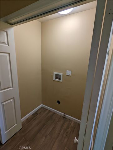 9330 9332 Saffron Court, Riverside, CA 92503