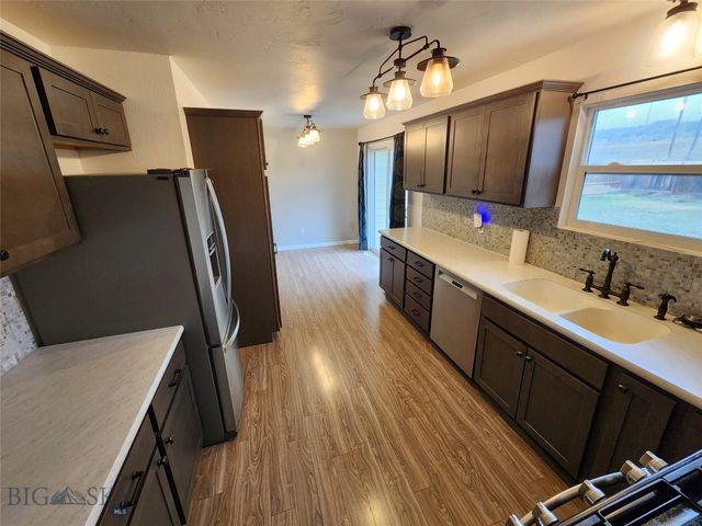 46 Treasure State Drive, Great Falls, MT 59404