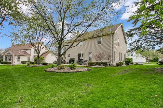 1450 Canter Lane, Bartlett, IL 60103
