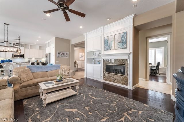 7308 Heritage Harbor Drive, Las Vegas, NV 89131