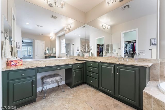 7308 Heritage Harbor Drive, Las Vegas, NV 89131