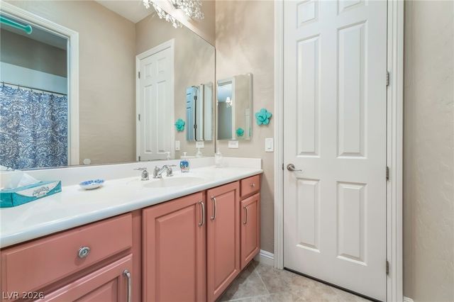 7308 Heritage Harbor Drive, Las Vegas, NV 89131