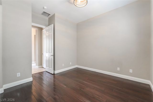 7308 Heritage Harbor Drive, Las Vegas, NV 89131