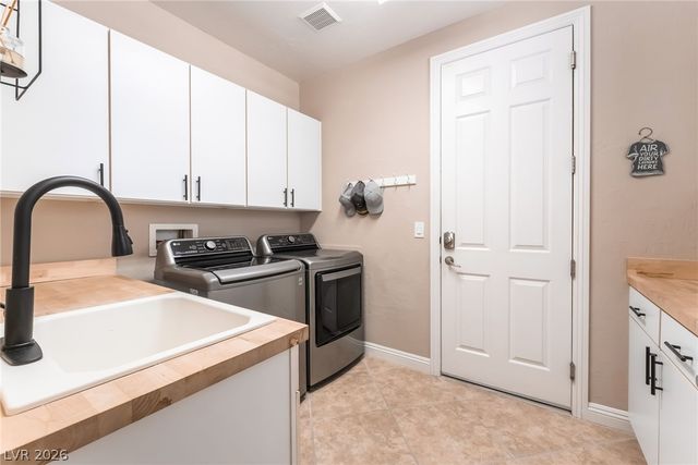 7308 Heritage Harbor Drive, Las Vegas, NV 89131