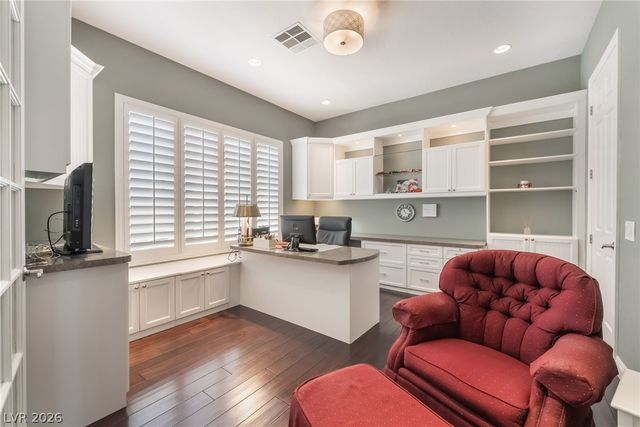 7308 Heritage Harbor Drive, Las Vegas, NV 89131