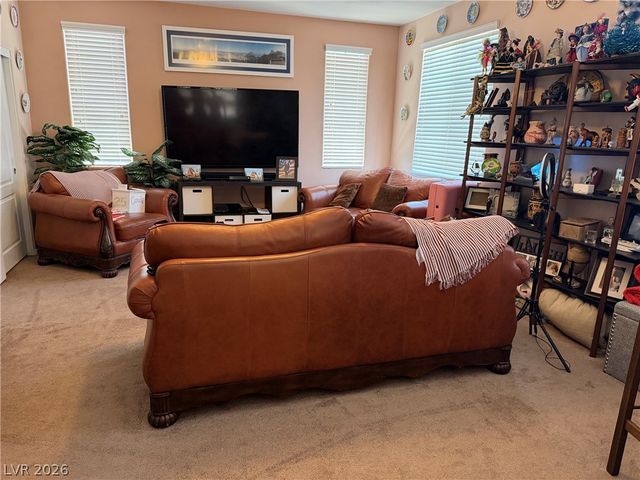 7427 Calzado Drive, Las Vegas, NV 89178