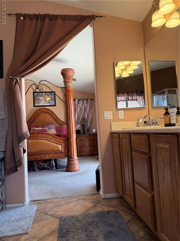 7427 Calzado Drive, Las Vegas, NV 89178