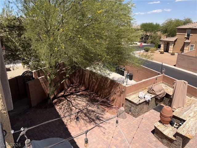 7427 Calzado Drive, Las Vegas, NV 89178
