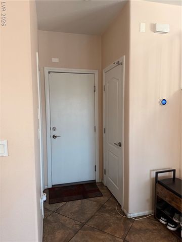 7427 Calzado Drive, Las Vegas, NV 89178