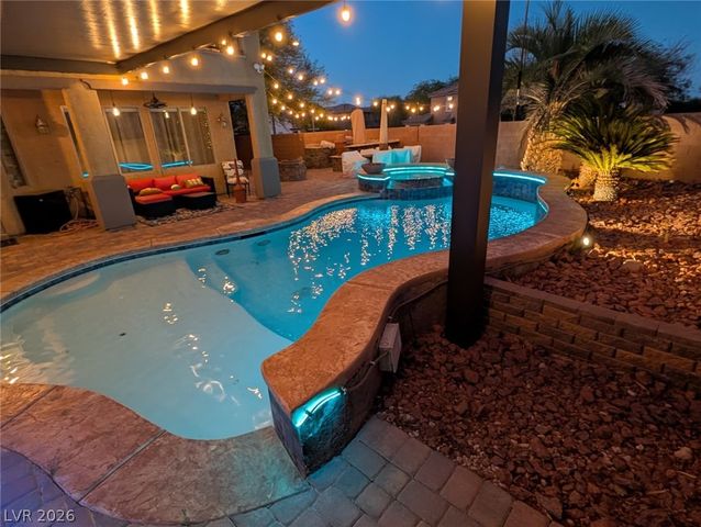7427 Calzado Drive, Las Vegas, NV 89178
