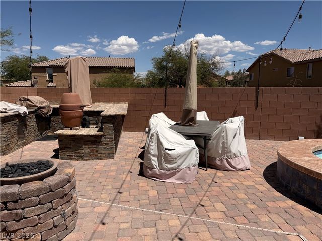 7427 Calzado Drive, Las Vegas, NV 89178
