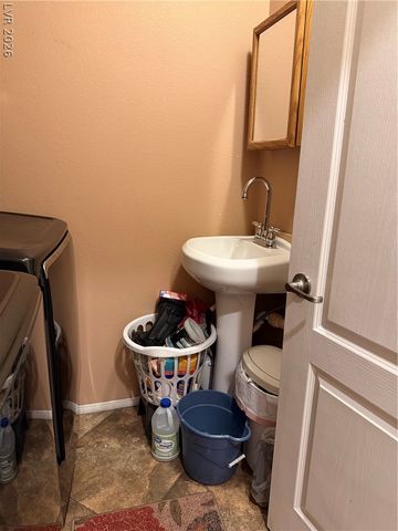7427 Calzado Drive, Las Vegas, NV 89178