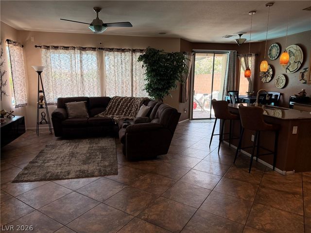 7427 Calzado Drive, Las Vegas, NV 89178