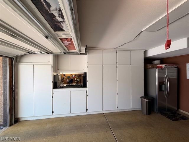 7427 Calzado Drive, Las Vegas, NV 89178