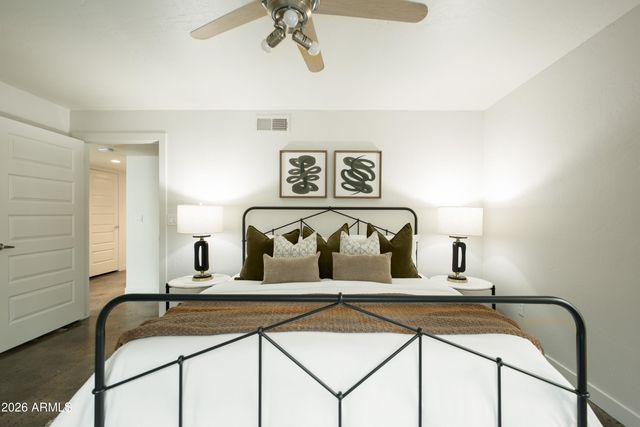 5429 E ROANOKE Avenue, Phoenix, AZ 85008