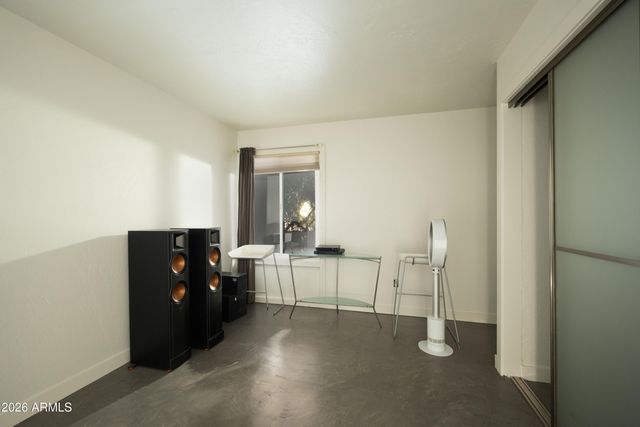 5429 E ROANOKE Avenue, Phoenix, AZ 85008