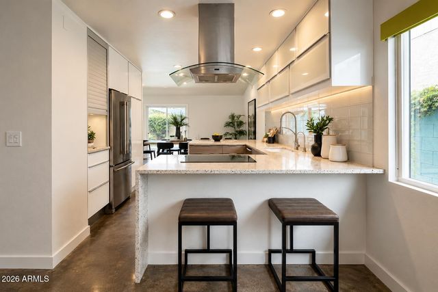 5429 E ROANOKE Avenue, Phoenix, AZ 85008