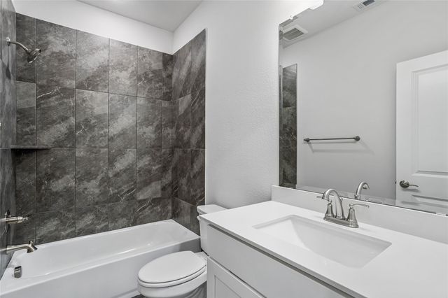 101 Gardenia Drive, Azle, TX 76020