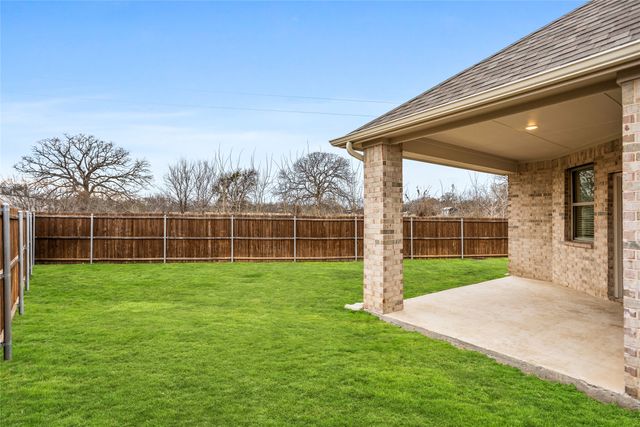 101 Gardenia Drive, Azle, TX 76020