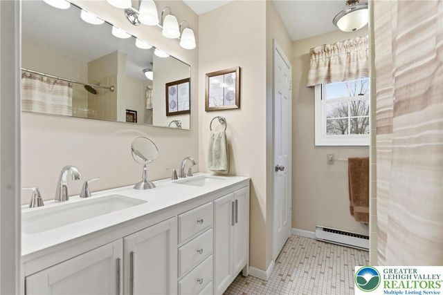2344 Silo Drive, Easton, PA 18040