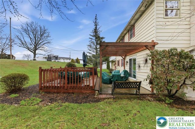 2344 Silo Drive, Easton, PA 18040