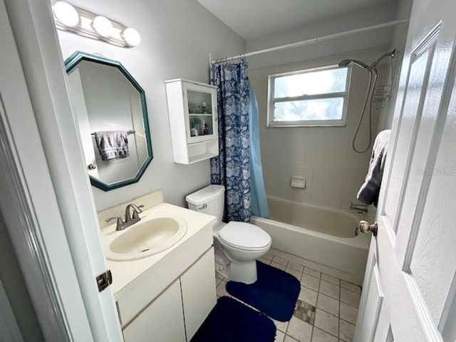 1135 BIG SKY DRIVE, Wesley Chapel, FL 33543