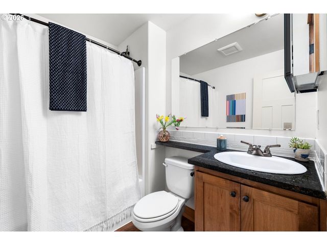 5536 Ne ALBERTA St A & B, Portland, OR 97218