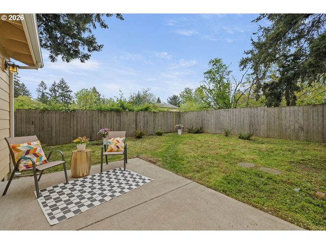 5536 Ne ALBERTA St A & B, Portland, OR 97218