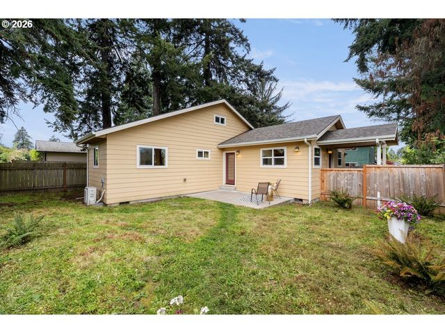 5536 Ne ALBERTA St A & B, Portland, OR 97218