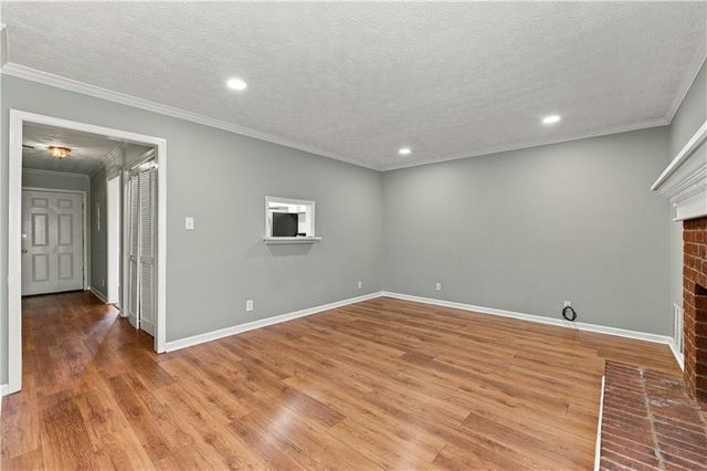 1867 Mcelvaney Lane NW, Lawrenceville, GA 30044