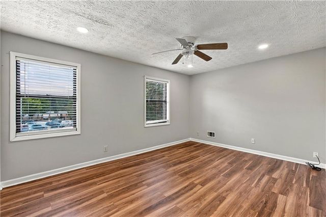 1867 Mcelvaney Lane NW, Lawrenceville, GA 30044