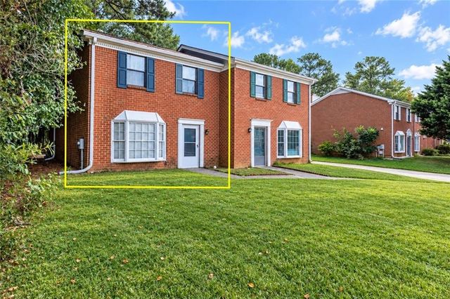 1867 Mcelvaney Lane NW, Lawrenceville, GA 30044