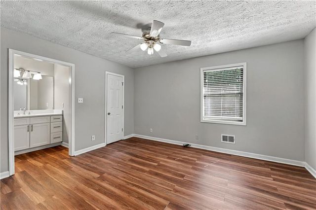 1867 Mcelvaney Lane NW, Lawrenceville, GA 30044