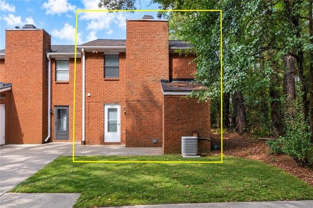 1867 Mcelvaney Lane NW, Lawrenceville, GA 30044