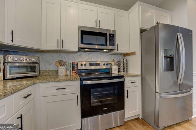 321 Hood Park Drive, Jasper, GA 30143